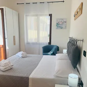 Couette-café Il Canarino, La Caletta